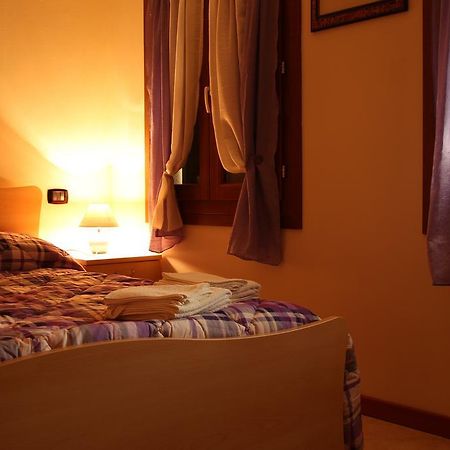 Ca' Gialla Montagnana  Pokoj fotografie